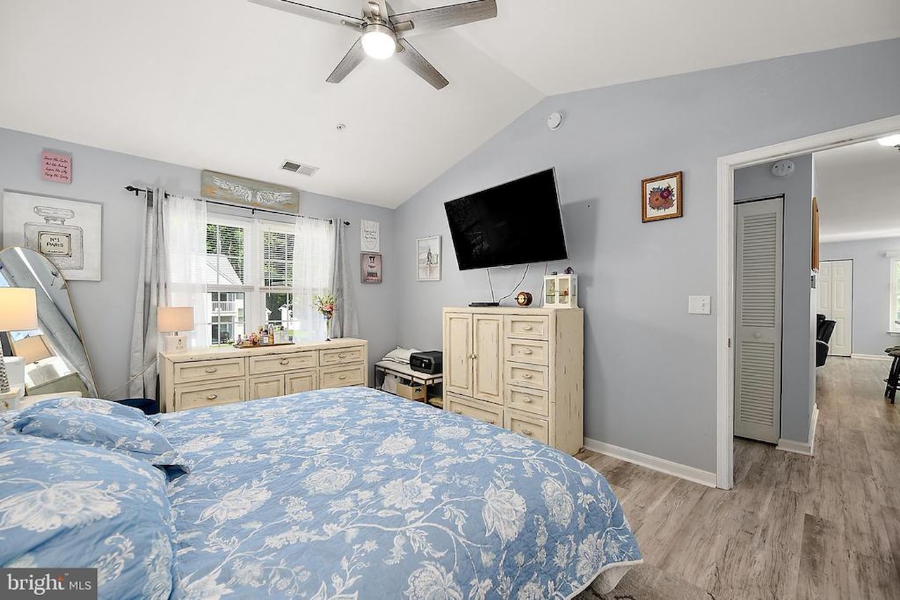 Meadows At Manklin C Real Estate for Sale - 11421 Manklin Creek Rd #1 in Berlin Photo 24