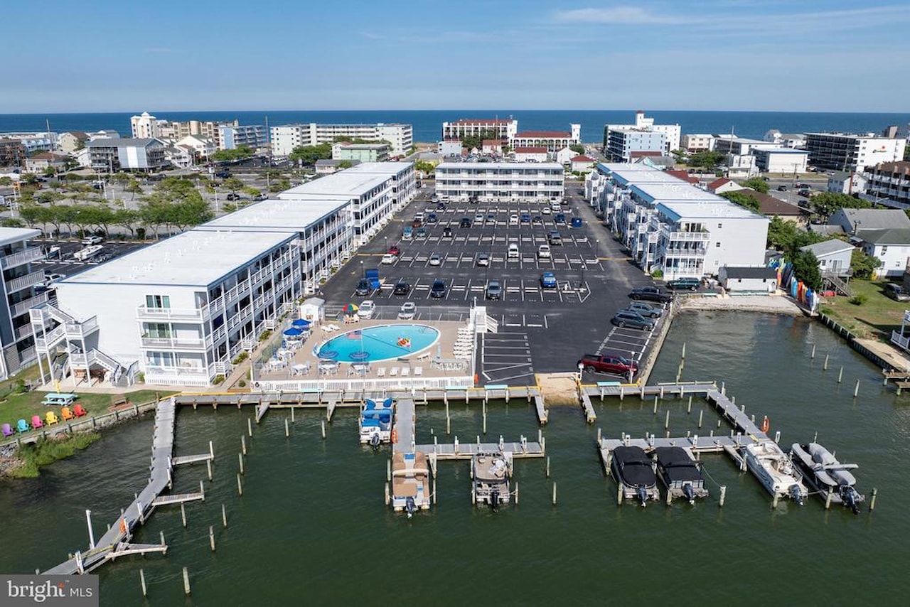 Bradley On The Bay Real Estate for Sale - 3701 Coastal Hwy #324F in Ocean City Photo 41