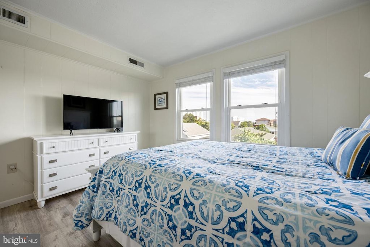 Bradley On The Bay Real Estate for Sale - 3701 Coastal Hwy #324F in Ocean City Photo 20