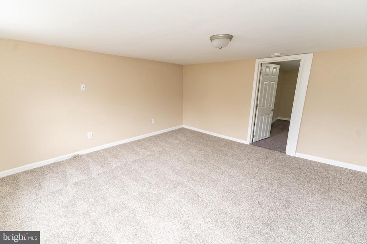  Real Estate for Sale - 706 5th St in Pocomoke City Photo 18