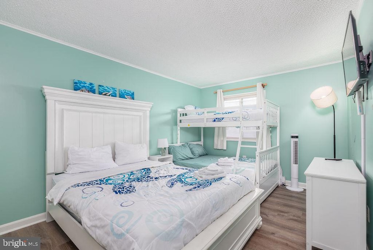 Summer Winds Real Estate for Sale - 414 Lark Ln #D203 in Ocean City Photo 5