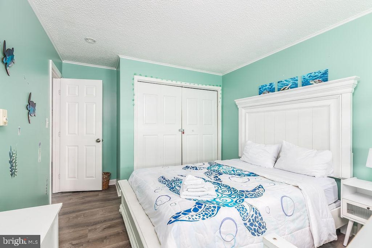 Summer Winds Real Estate for Sale - 414 Lark Ln #D203 in Ocean City Photo 4