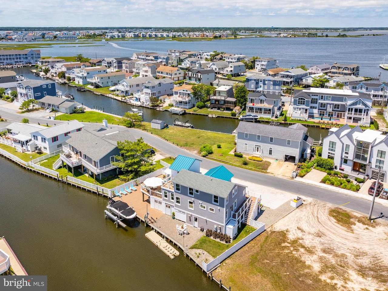  Real Estate for Sale - 28 Oyster Bay Dr in Fenwick Island Photo 93