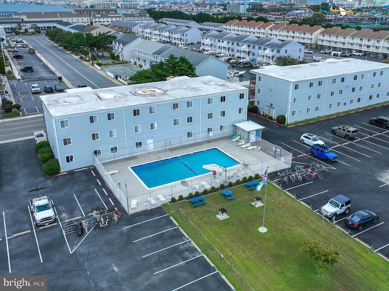 Summer Winds Real Estate for Sale - 414 Lark Ln #D203 in Ocean City Photo 22
