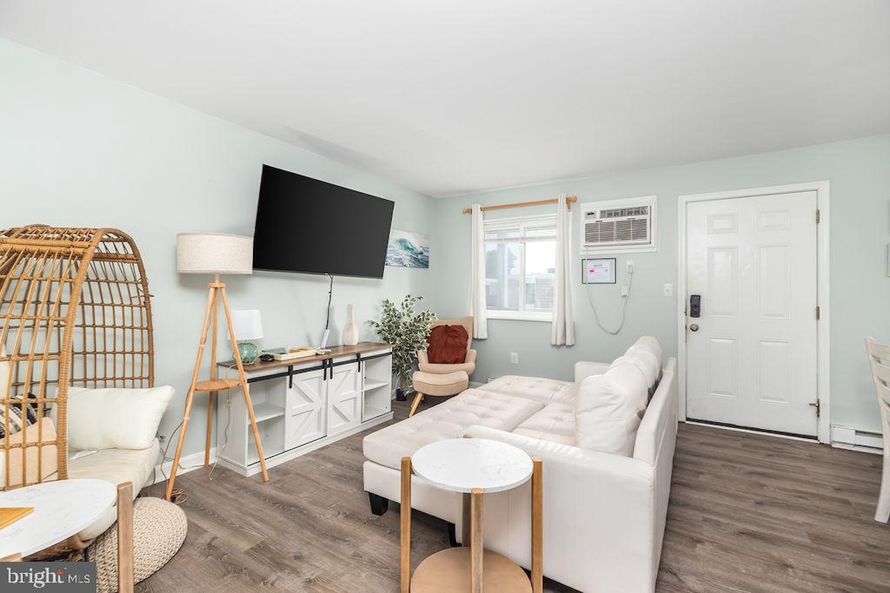 Summer Winds Real Estate for Sale - 414 Lark Ln #D203 in Ocean City Photo 13