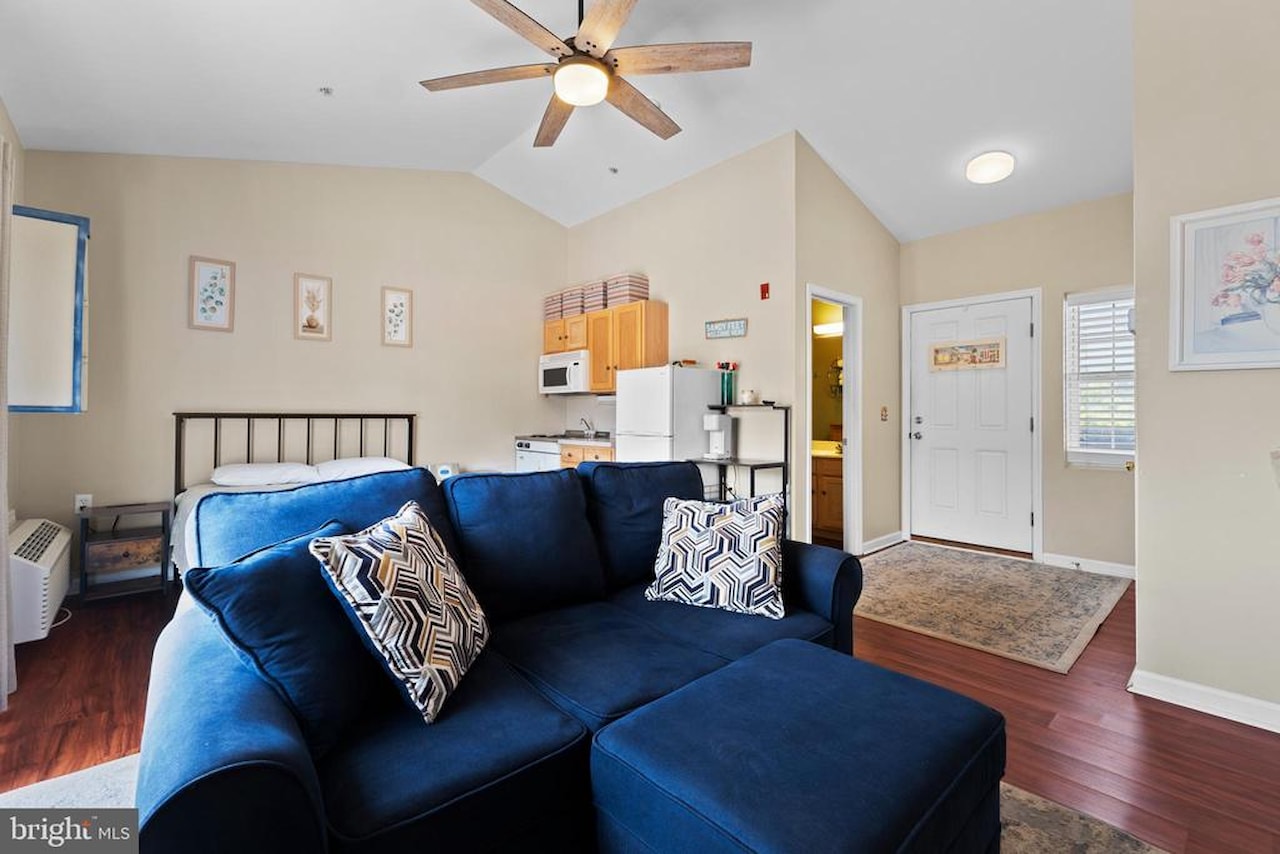 Bethany Beach Inn Real Estate for Sale - 39634 Jefferson Bridge Rd in Bethany Beach Photo 6