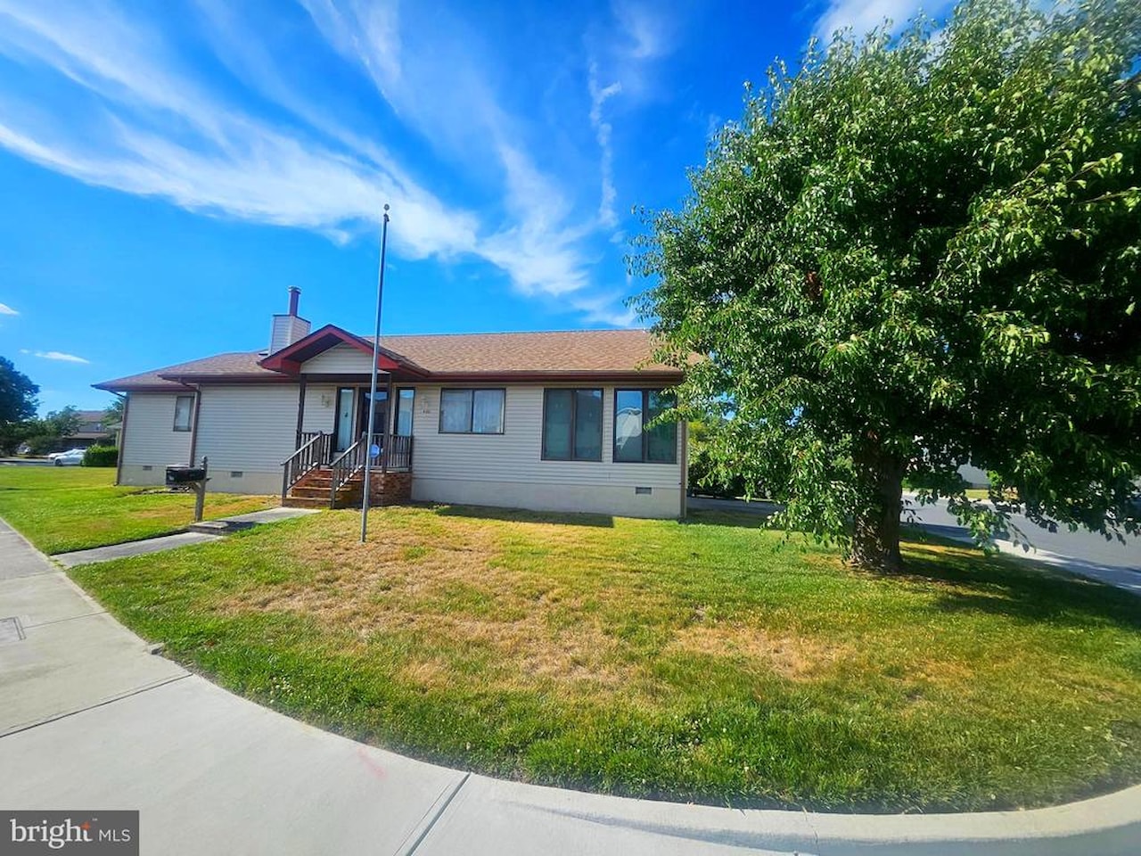  Real Estate for Sale - 400 136th St in Ocean City Photo 2