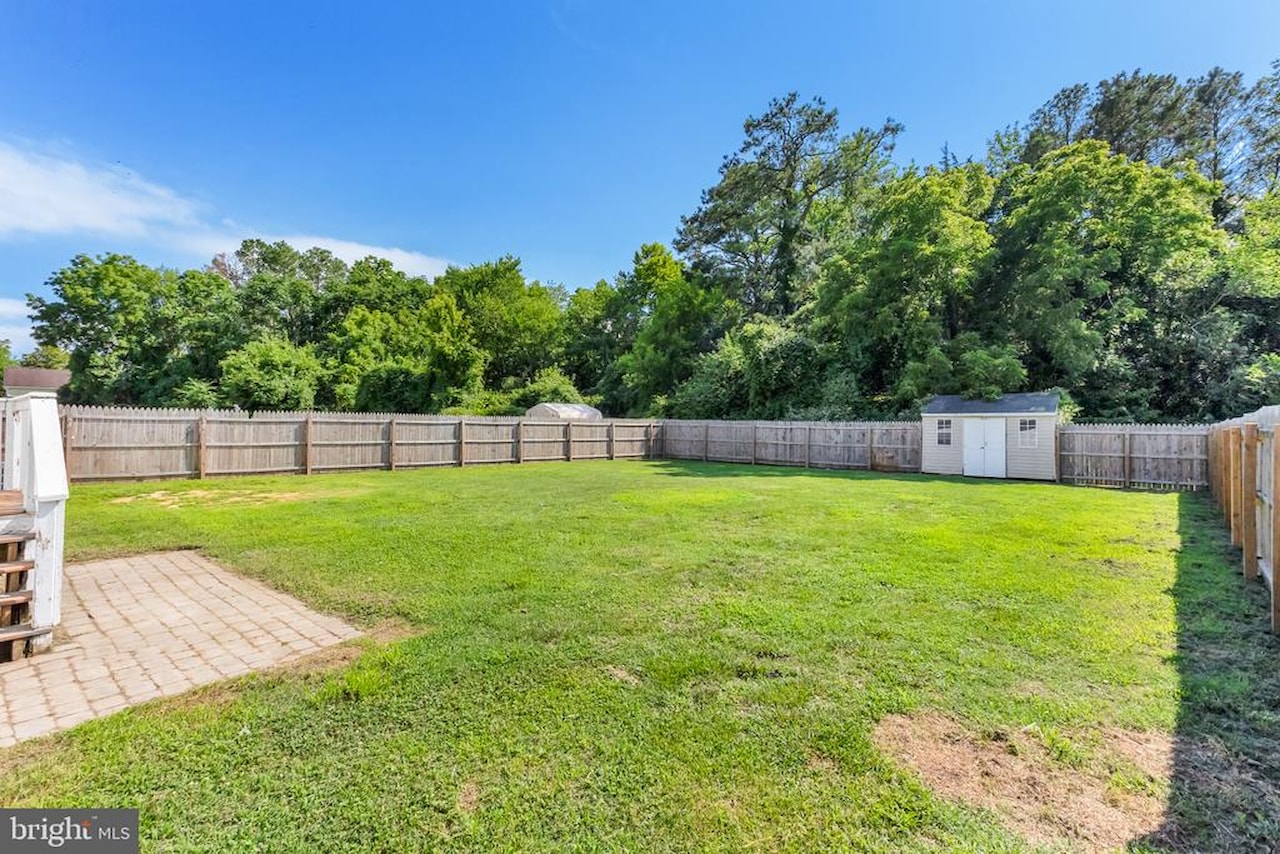  Real Estate for Sale - 271 S Washington St in Snow Hill Photo 21