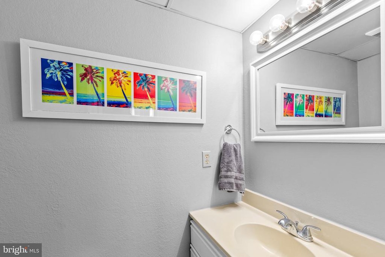 Marathon North 3 Real Estate for Sale - 805 142nd St #203 in Ocean City Photo 13