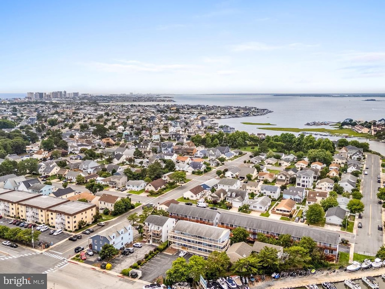 Marathon North 3 Real Estate for Sale - 805 142nd St #203 in Ocean City Photo 3