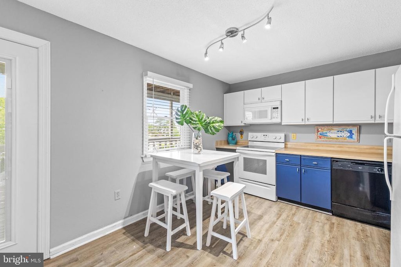 Marathon North 3 Real Estate for Sale - 805 142nd St #203 in Ocean City Photo 32