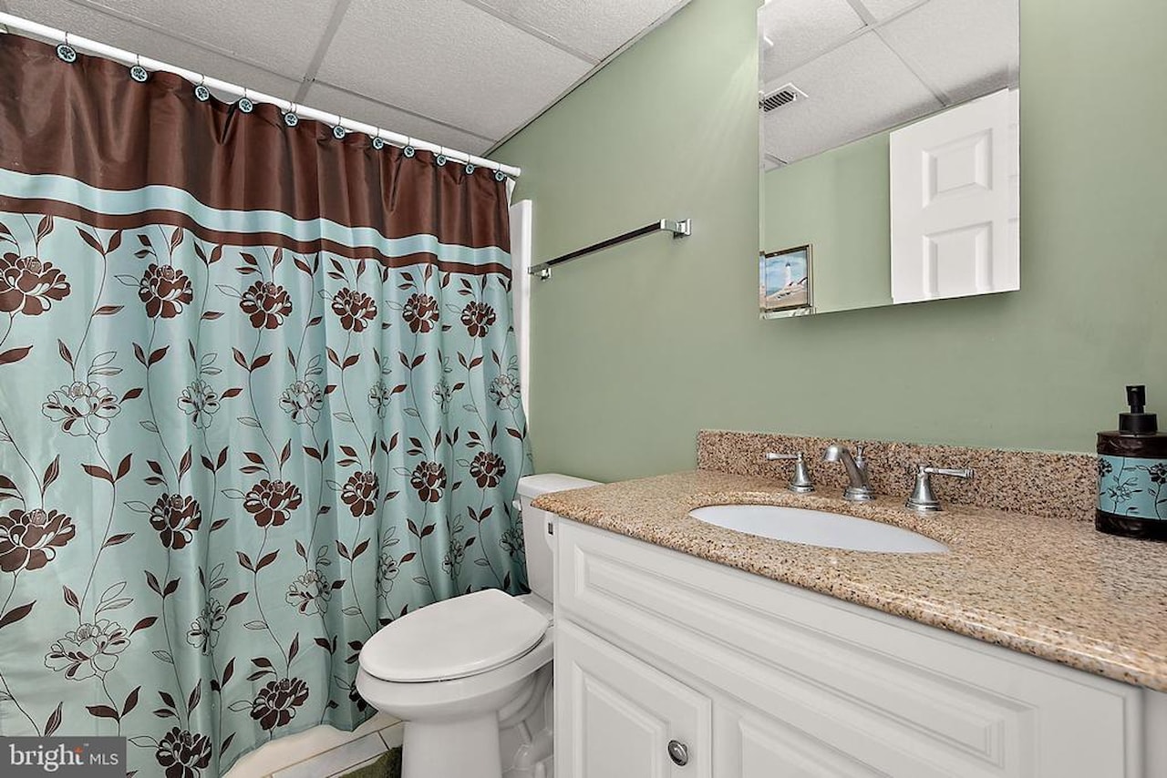 Golden Surf Real Estate for Sale - 8105 Atlantic Ave #702 in Ocean City Photo 26