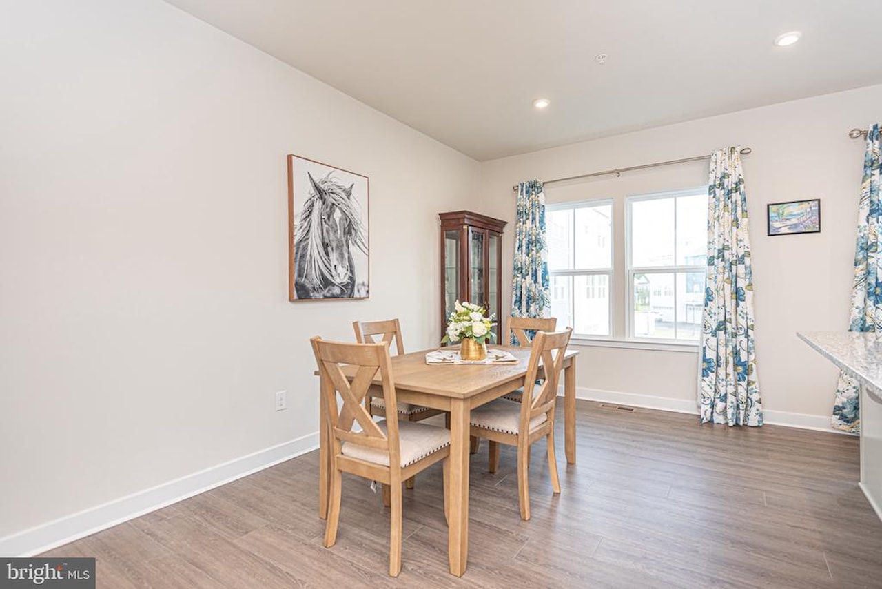  Real Estate for Sale - 8626 South Park Dr #6 in Berlin Photo 21