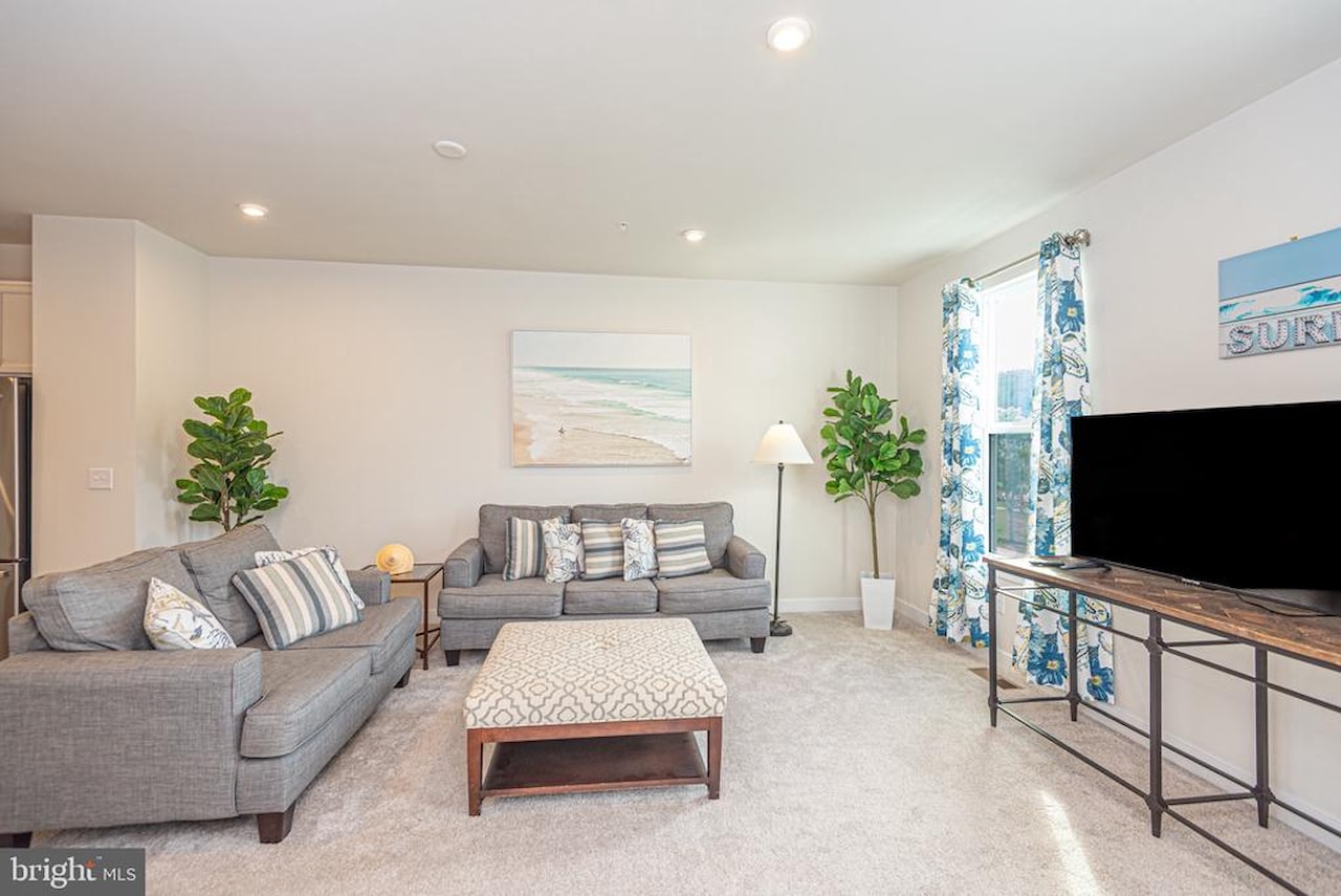  Real Estate for Sale - 8626 South Park Dr #6 in Berlin Photo 30
