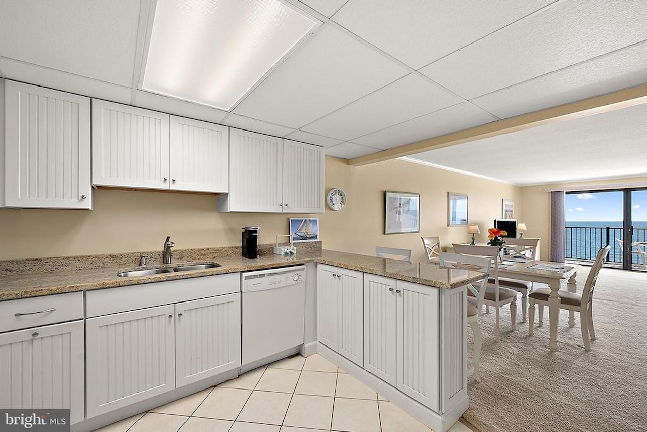 Golden Surf Real Estate for Sale - 8105 Atlantic Ave #702 in Ocean City Photo 19