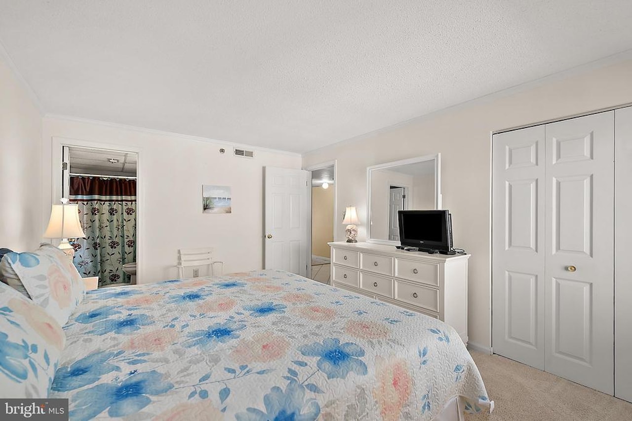 Golden Surf Real Estate for Sale - 8105 Atlantic Ave #702 in Ocean City Photo 25