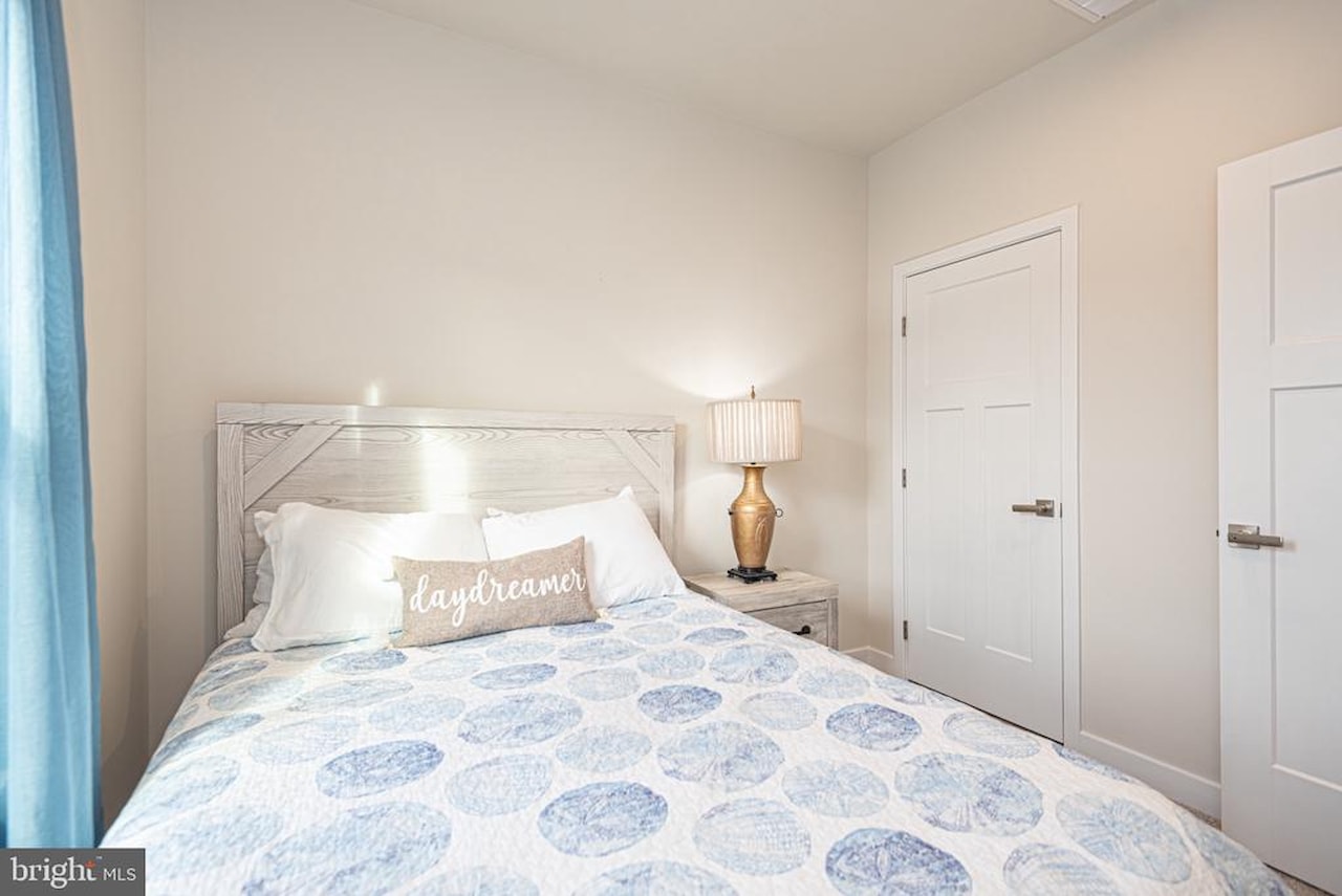  Real Estate for Sale - 8626 South Park Dr #6 in Berlin Photo 51