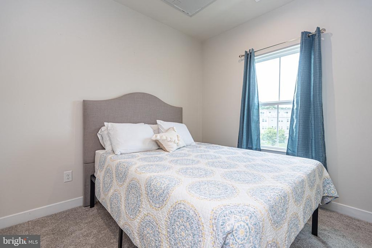  Real Estate for Sale - 8626 South Park Dr #6 in Berlin Photo 47