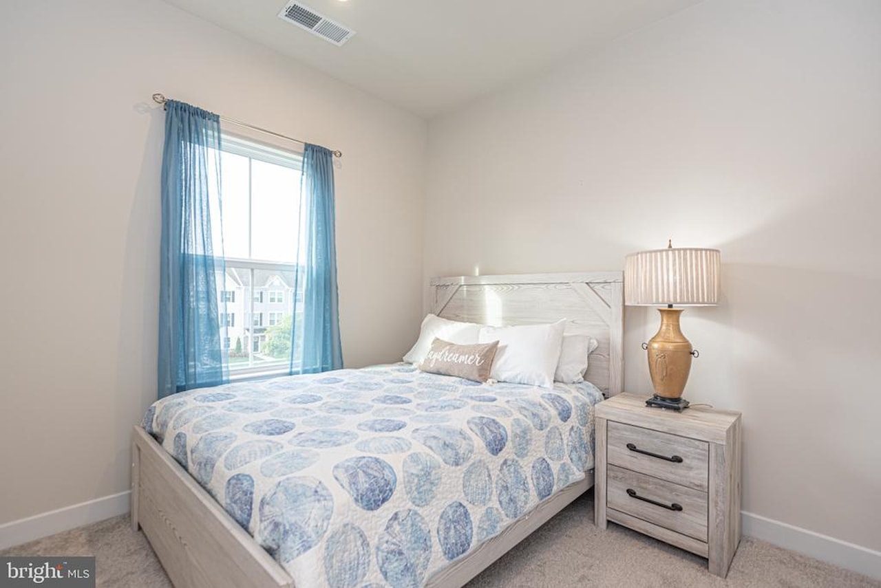  Real Estate for Sale - 8626 South Park Dr #6 in Berlin Photo 49
