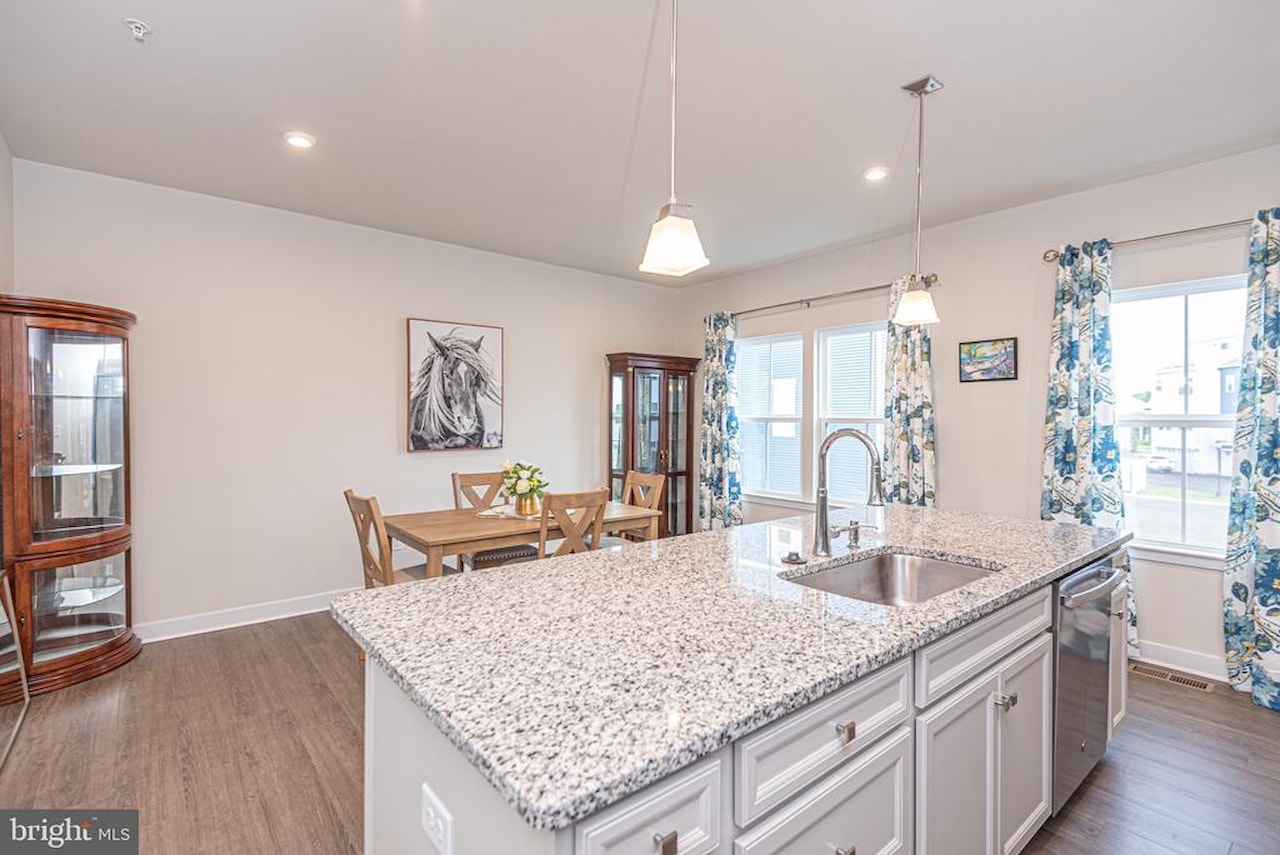  Real Estate for Sale - 8626 South Park Dr #6 in Berlin Photo 53