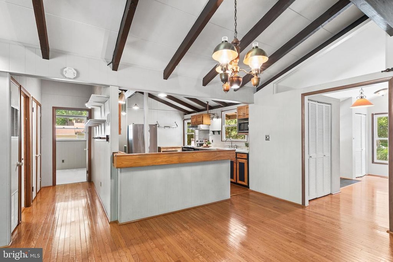  Real Estate for Sale - 25 Seabreeze Rd in Ocean Pines Photo 8