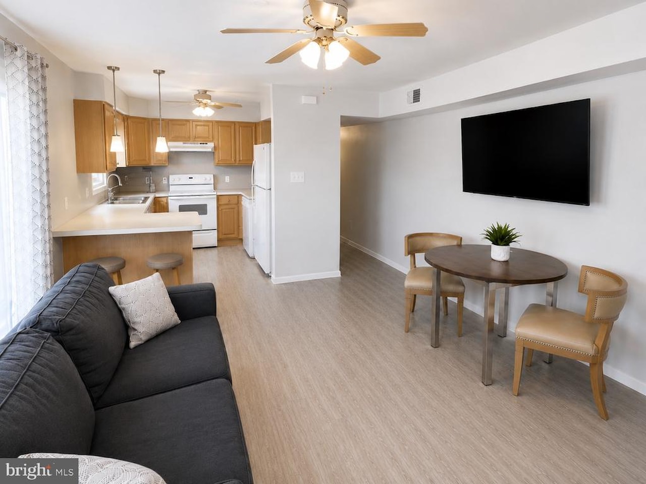 Ocean Point II Real Estate for Sale - 4000 Coastal Hwy #107 in Ocean City Photo 5