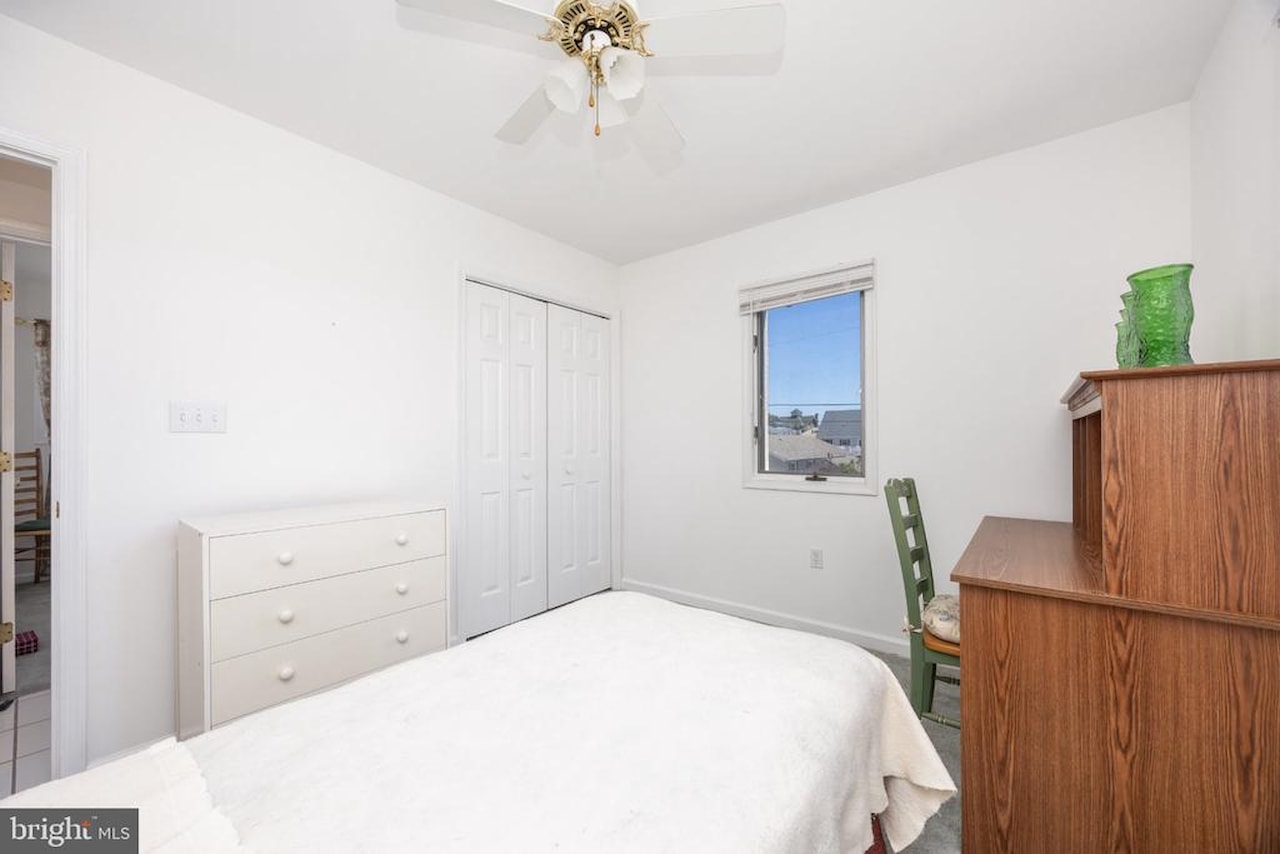  Real Estate for Sale - 10431 Brighton Rd in Ocean City Photo 13