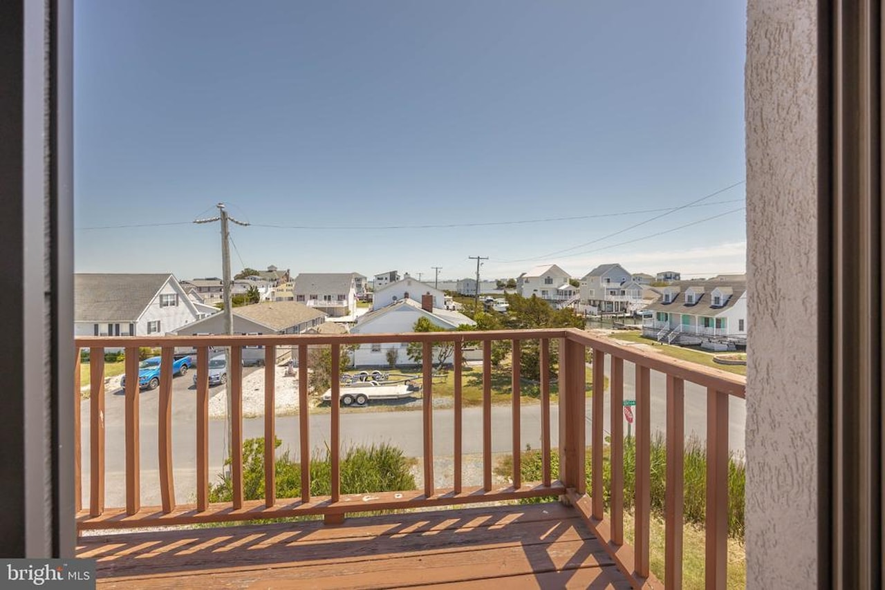  Real Estate for Sale - 10431 Brighton Rd in Ocean City Photo 19