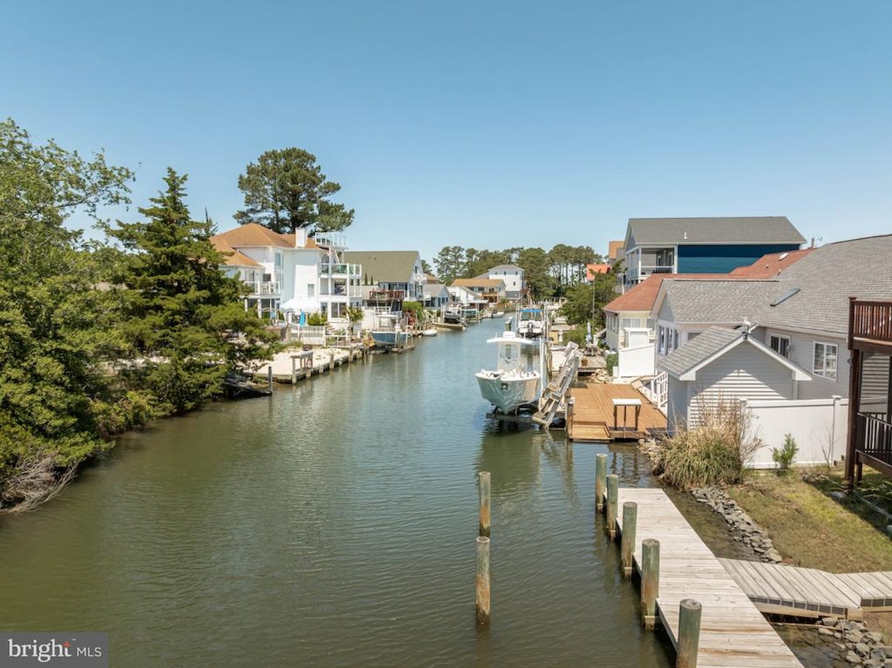  Real Estate for Sale - 10431 Brighton Rd in Ocean City Photo 3