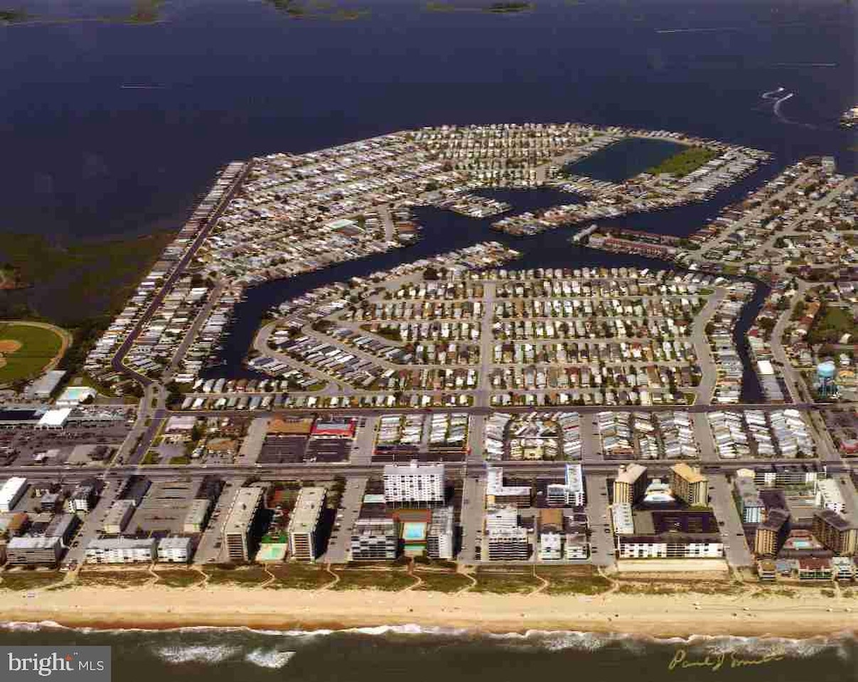  Real Estate for Sale - 13009 Atlantic Blvd in Ocean City Photo 54