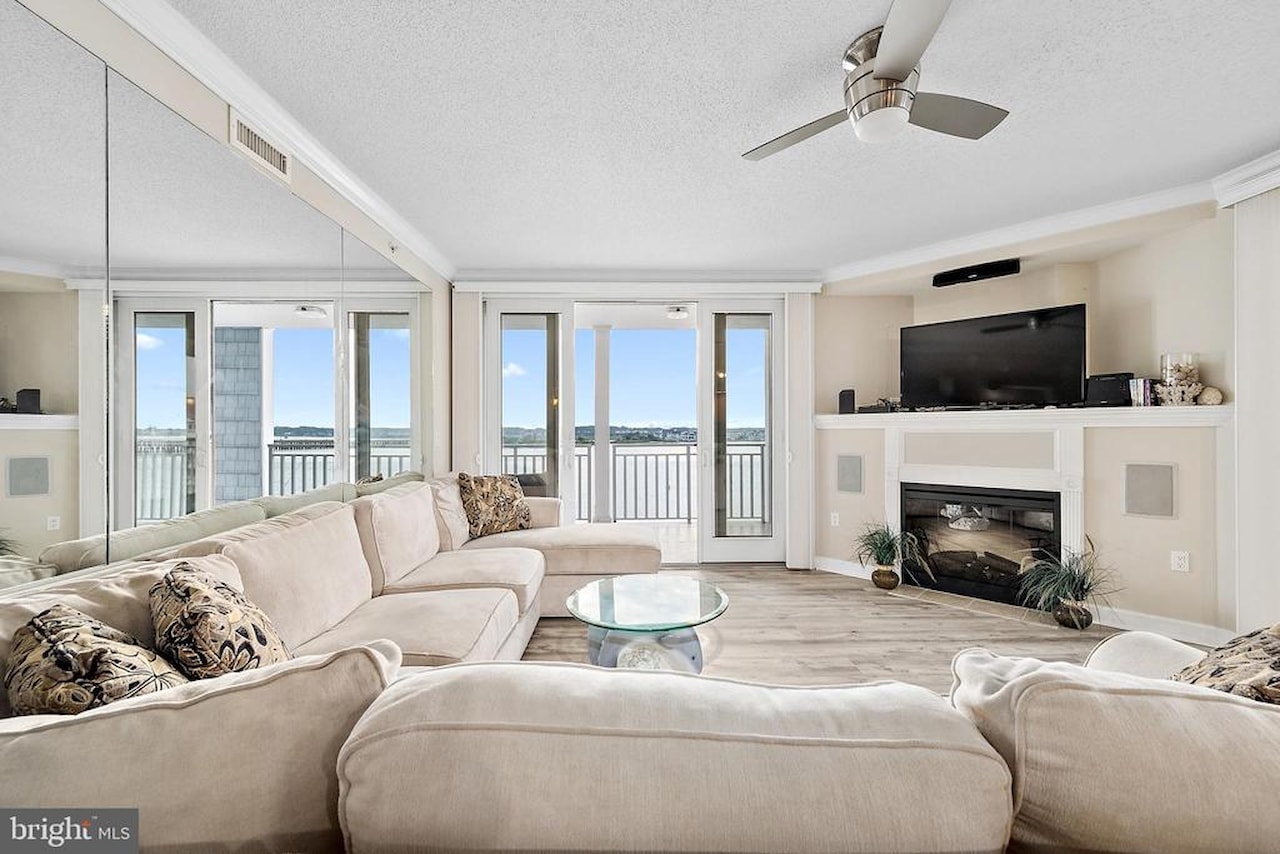 Emerson Towers Real Estate for Sale - 221 Wicomico St #504 in Ocean City Photo 7