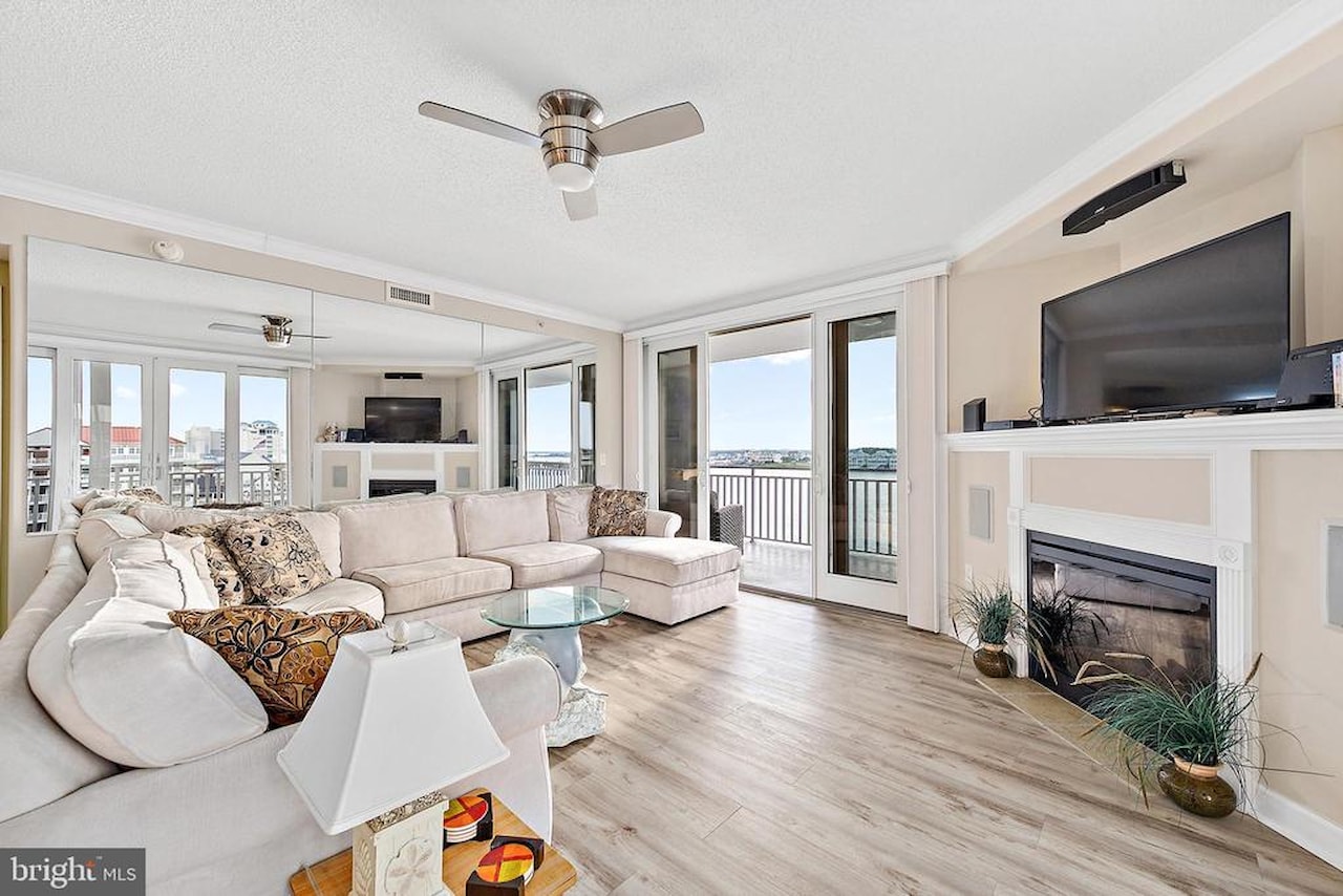 Emerson Towers Real Estate for Sale - 221 Wicomico St #504 in Ocean City Photo 8