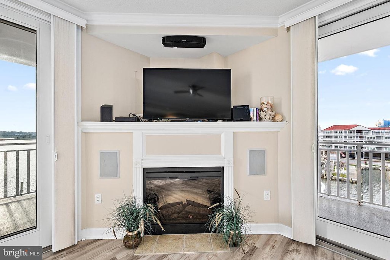 Emerson Towers Real Estate for Sale - 221 Wicomico St #504 in Ocean City Photo 9