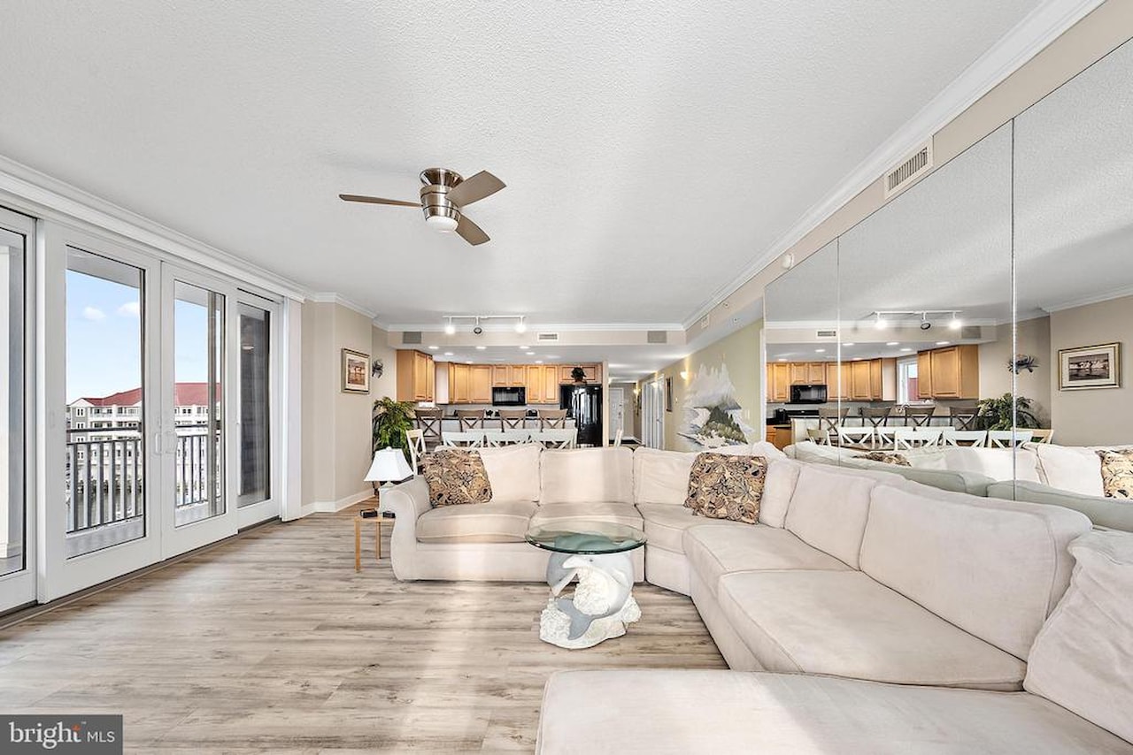 Emerson Towers Real Estate for Sale - 221 Wicomico St #504 in Ocean City Photo 11