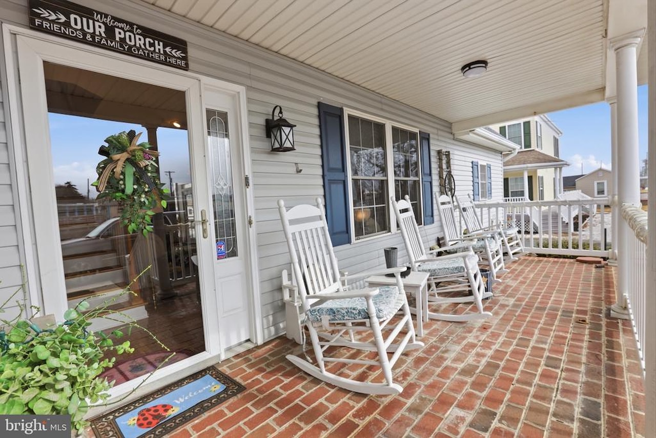  Real Estate for Sale - 38967 Willow Ln in Fenwick Island Photo 5