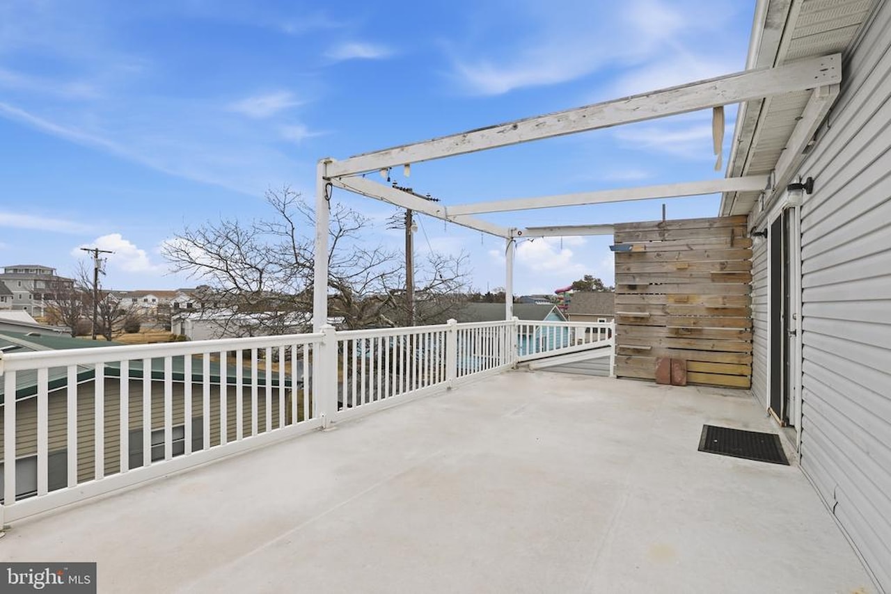  Real Estate for Sale - 38967 Willow Ln in Fenwick Island Photo 43