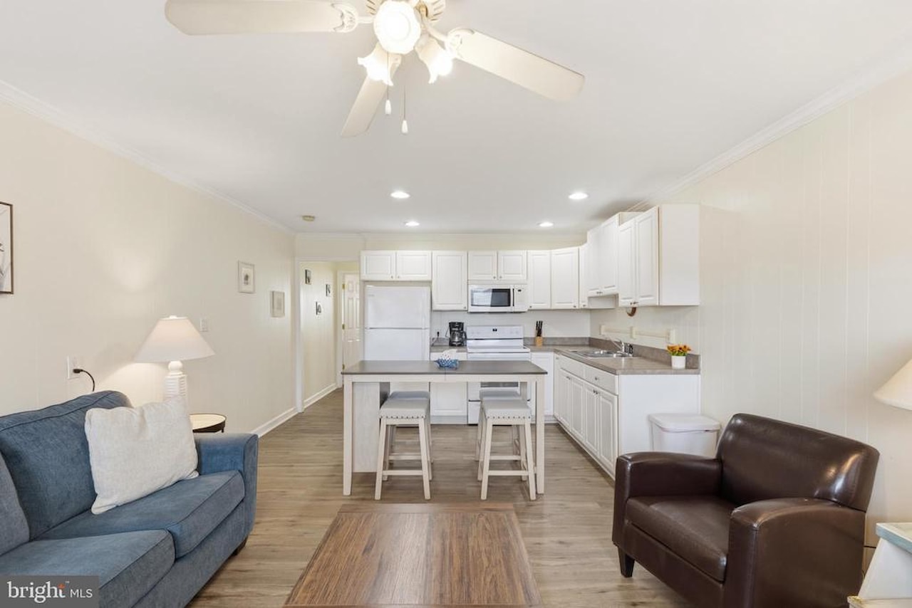 Paradise Bay Real Estate for Sale - 409 Saint Louis Ave #60 in Ocean City Photo 3