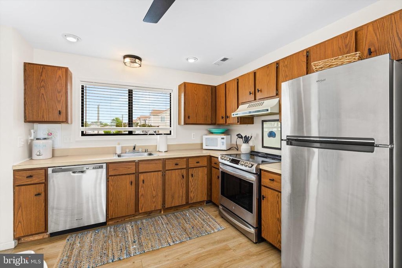 Holly Point Real Estate for Sale - 13500 Holly Ln #B5 in Ocean City Photo 5