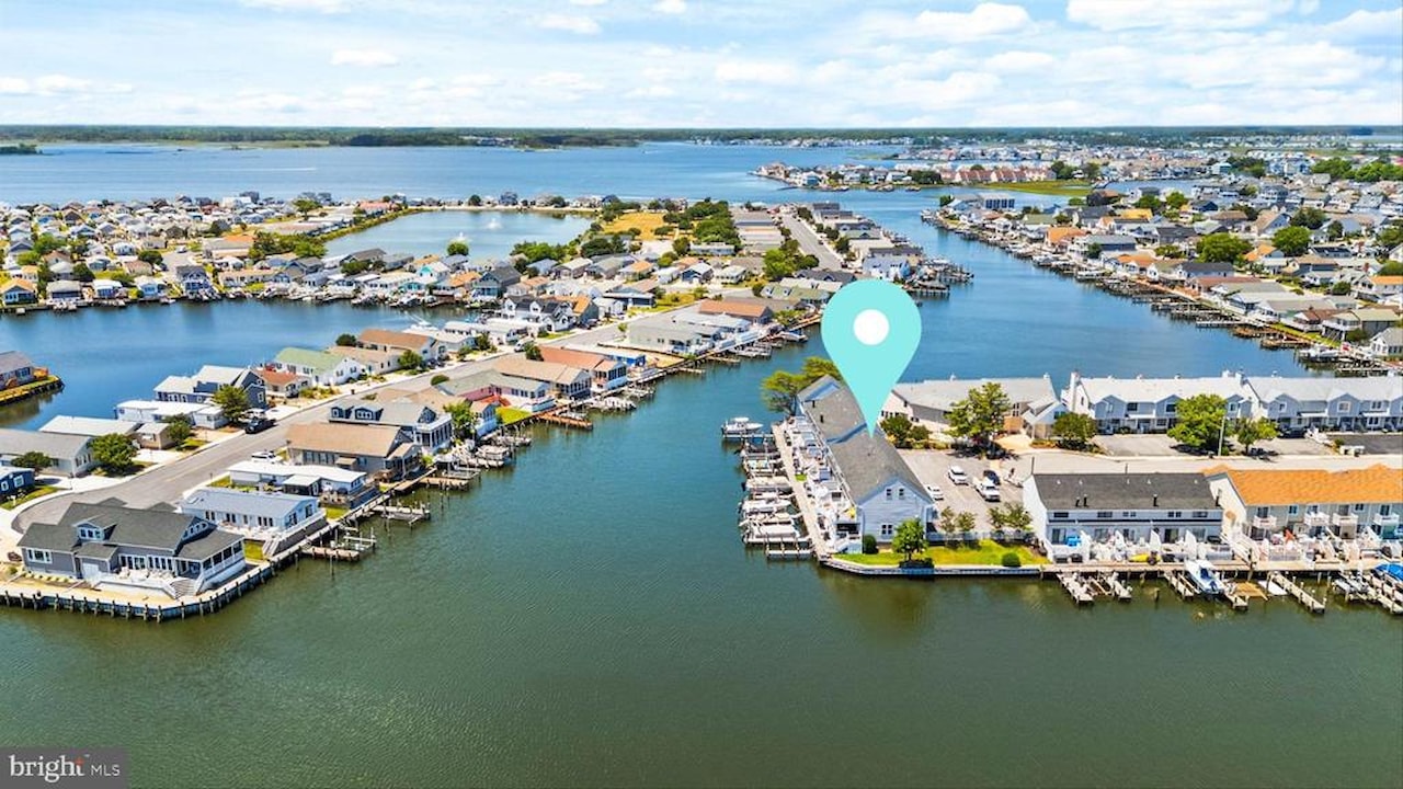 Holly Point Real Estate for Sale - 13500 Holly Ln #B5 in Ocean City