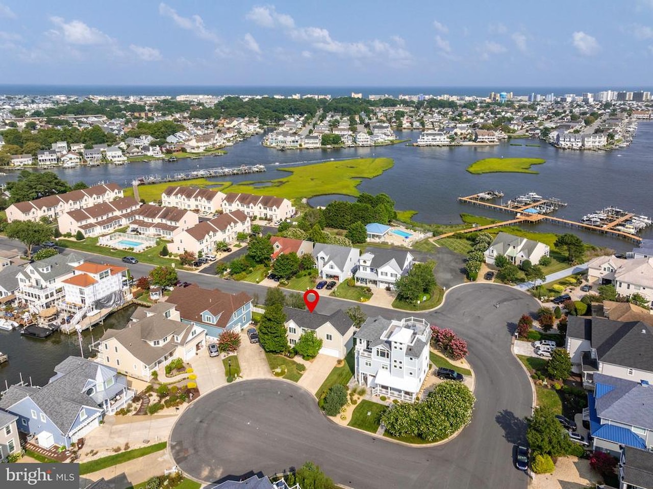  Real Estate for Sale - 13506 Yellow Banks Ct in Ocean City Photo 6