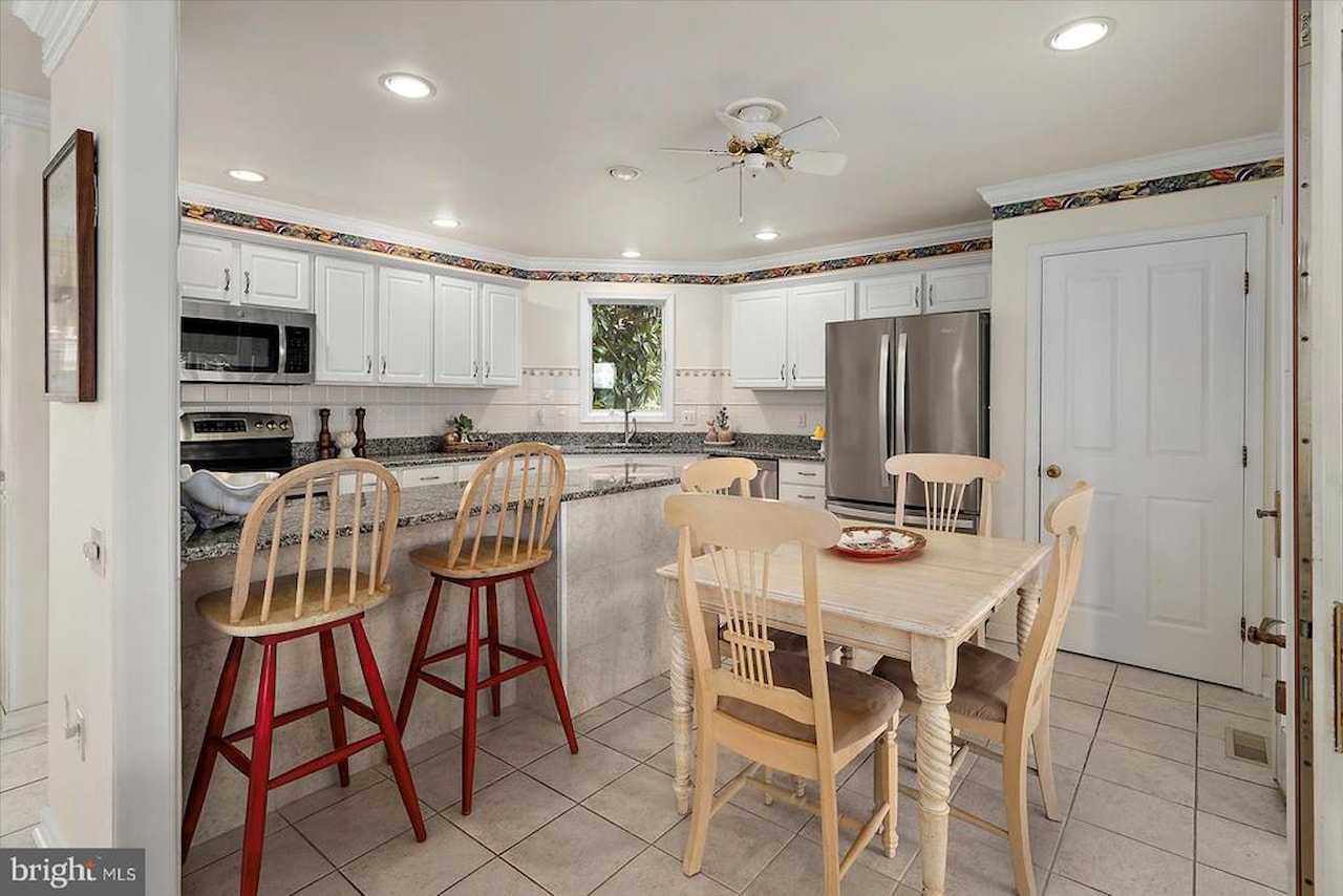  Real Estate for Sale - 13506 Yellow Banks Ct in Ocean City Photo 39