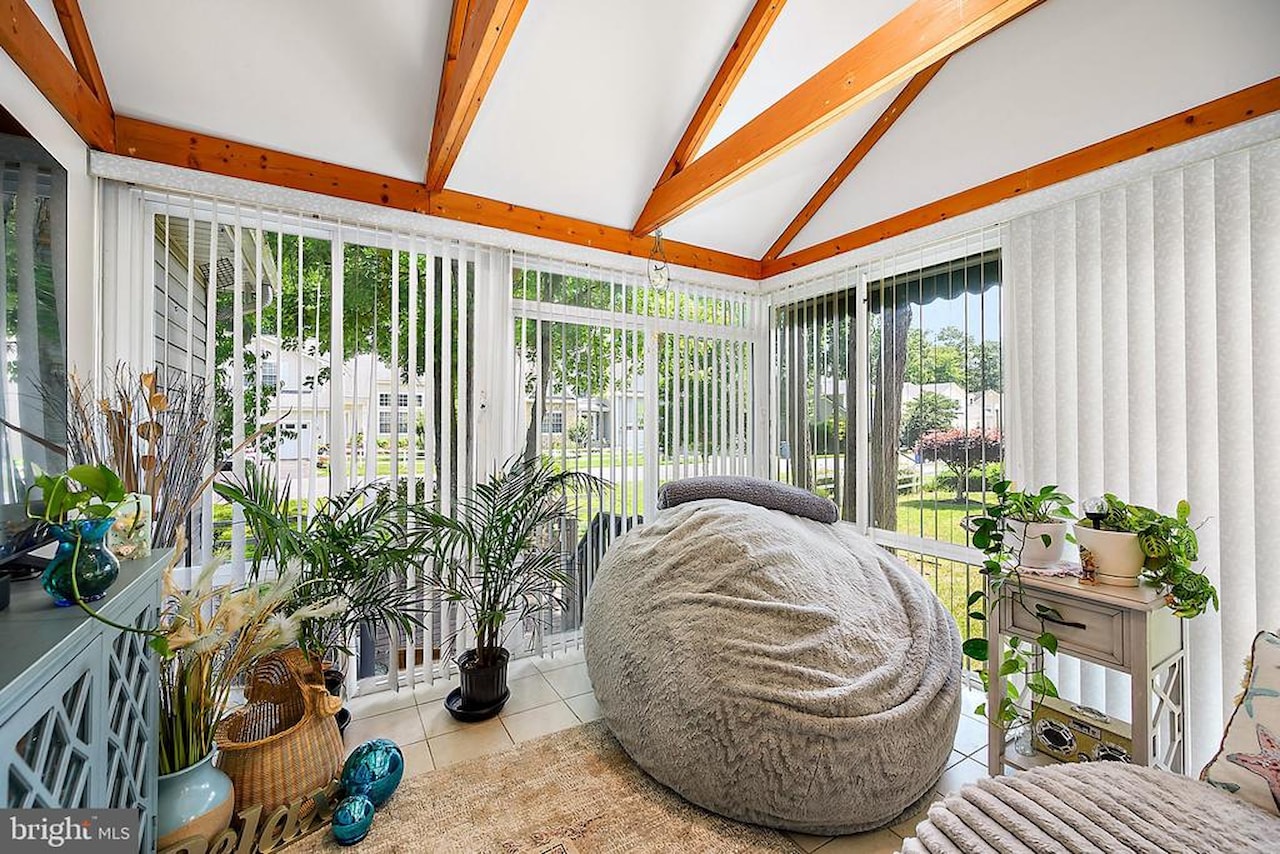  Real Estate for Sale - 1 Links Ln in Berlin Photo 22