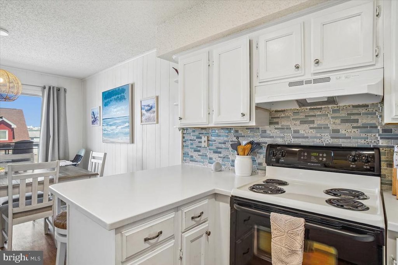 Seaway Real Estate for Sale - 17 72nd St #21 in Ocean City Photo 16