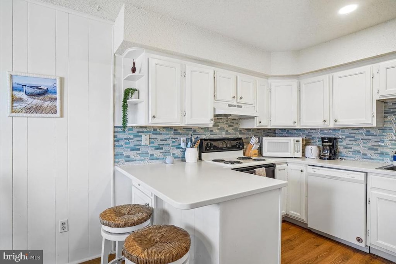 Seaway Real Estate for Sale - 17 72nd St #21 in Ocean City Photo 18