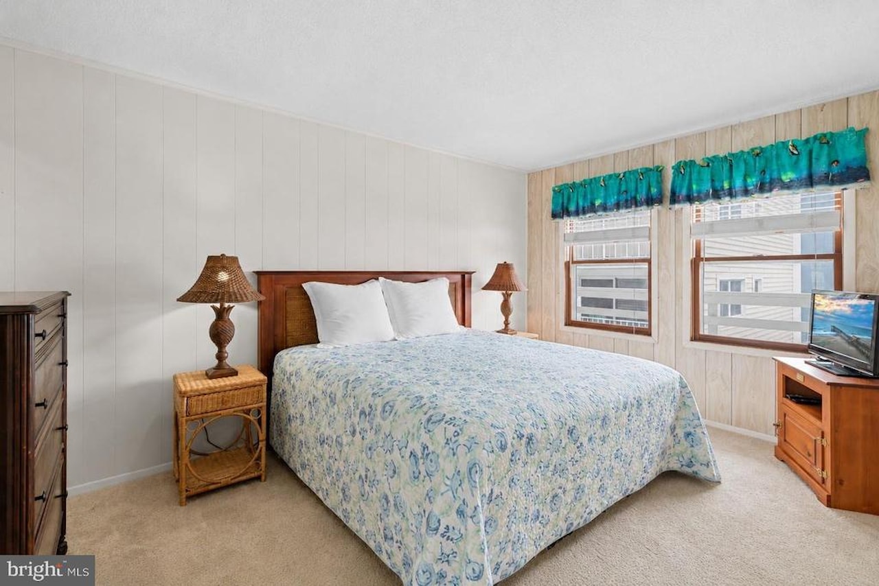 Bradley On The Bay Real Estate for Sale - 3701 Coastal Hwy #321E1 in Ocean City Photo 20