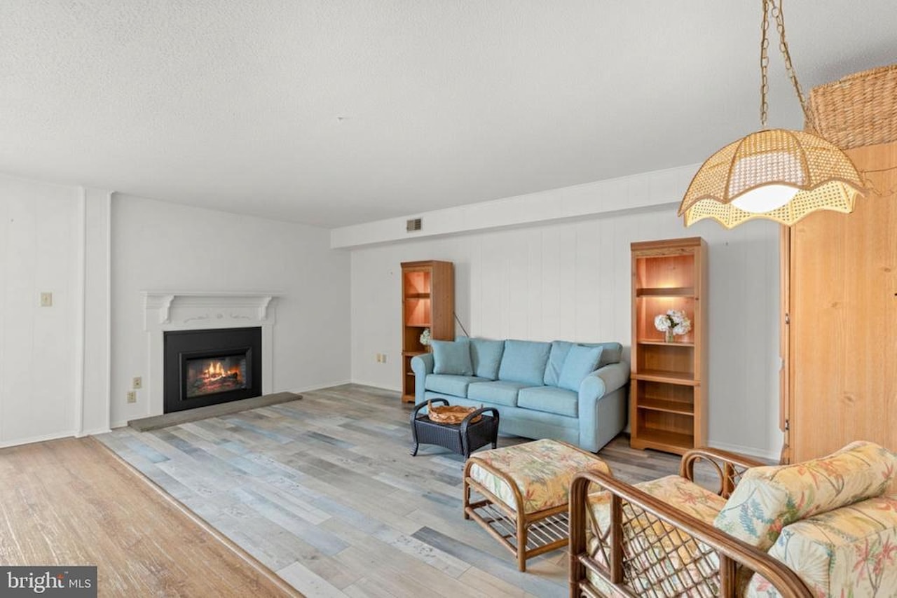 Bradley On The Bay Real Estate for Sale - 3701 Coastal Hwy #321E1 in Ocean City Photo 8