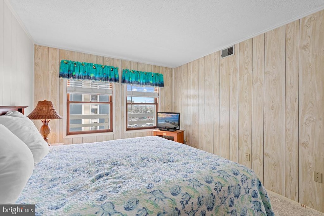 Bradley On The Bay Real Estate for Sale - 3701 Coastal Hwy #321E1 in Ocean City Photo 21