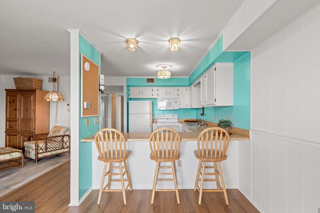 Bradley On The Bay Real Estate for Sale - 3701 Coastal Hwy #321E1 in Ocean City Photo 14