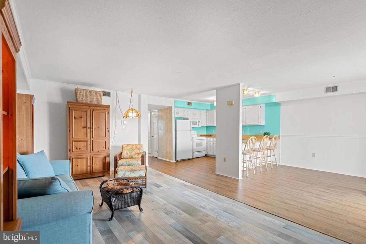 Bradley On The Bay Real Estate for Sale - 3701 Coastal Hwy #321E1 in Ocean City Photo 11