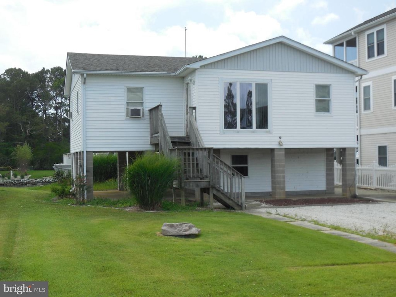  Real Estate for Sale - 12330 Snug Harbor Rd in Berlin